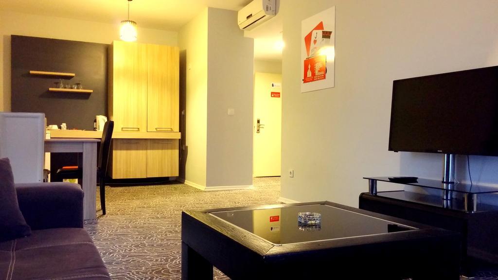 Merze Suite Konaklama Istanbul Eksteriør billede
