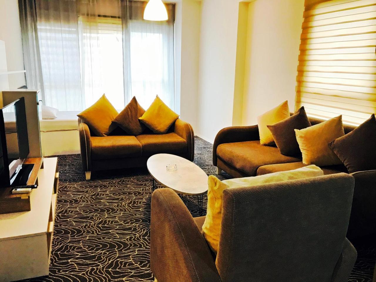 Merze Suite Konaklama Istanbul Eksteriør billede